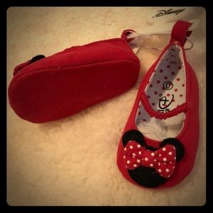 Disney Minnie Mouse crib shoes